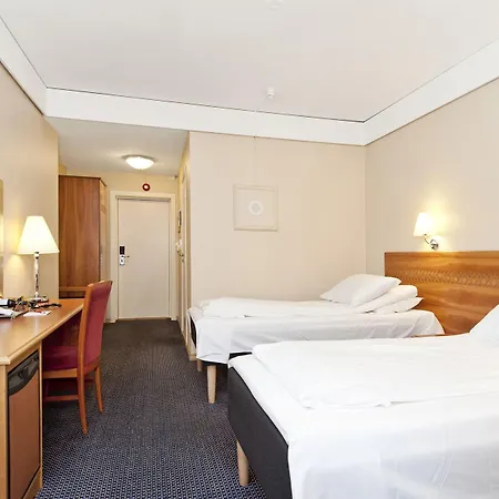 Thon Partner Saga Hotel 3*