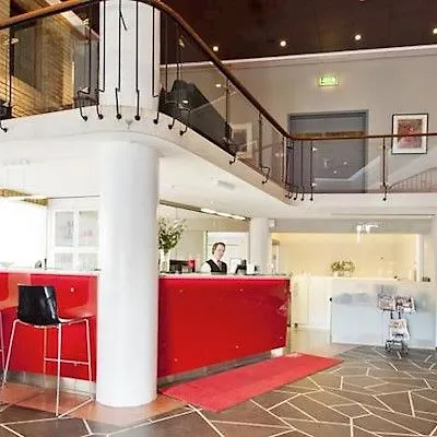 Thon Partner Saga Hotel 3*